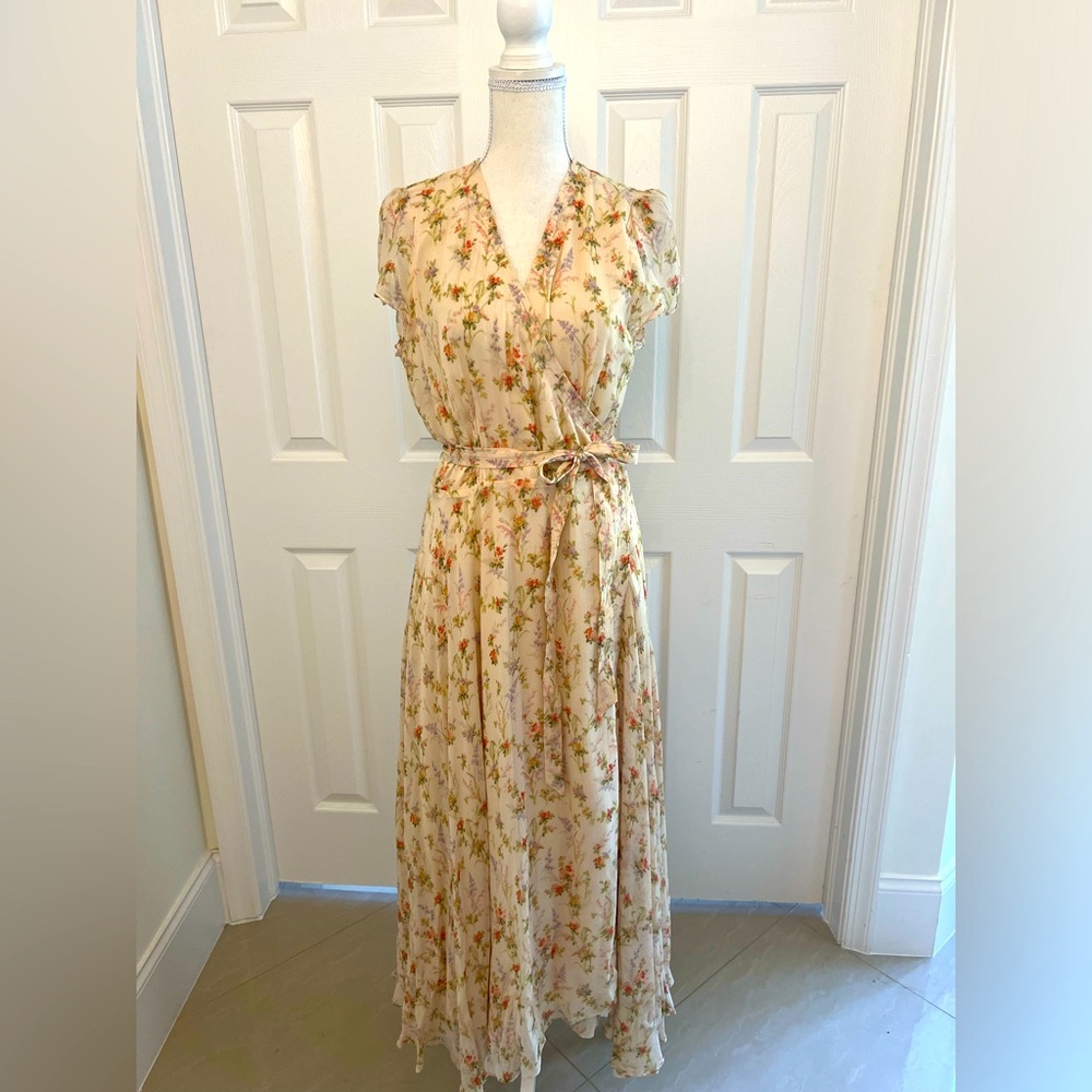 Stunning Ralph Lauren cream floral wrap dress. Classically elegant. Size 12
